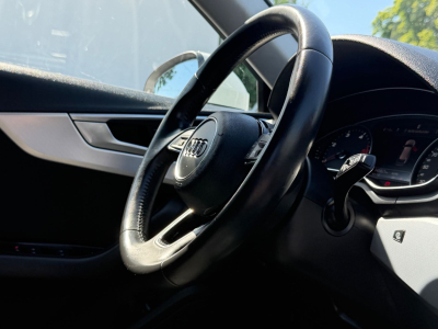 Audi A4 Avant sport 150 PS