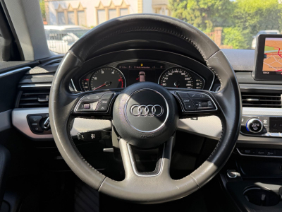 Audi A4 Avant sport 150 PS