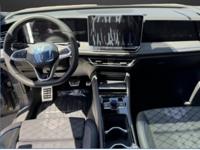 Volkswagen Tiguan Tiguan 2.0 TDI/DSG/ R-Line/ AHK/Pano/360°/HUD/Matrix/Massage