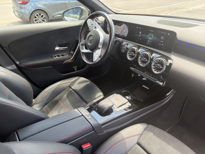 Mercedes-Benz A 220 AMG LINE 190CV