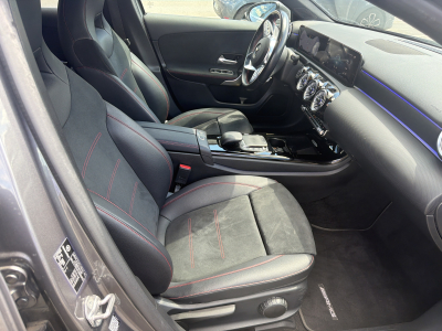 Mercedes-Benz A 220 AMG LINE 190CV