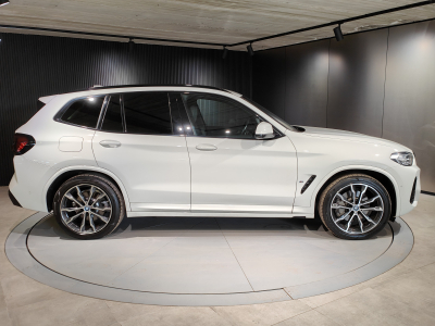 BMW X3 XDRIVE30e PACK M CARPLAY CAMERA 360 GPS LED