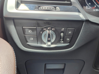 BMW X3 SDRIVE18D PACK M GPS CAMERA CARPLAY TOIT PANO OUVRANT