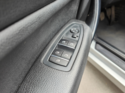 BMW 116 116i INTERIEUR CUIR GPS BLUETOOTH RADAR AV/ARR