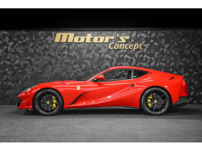 Ferrari 812 Superfast 6.5 V12 - KIT NOVITEC CARBONE