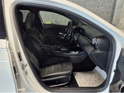 Mercedes-Benz A 45 AMG S 4 MATIC + BURMESTER PANO CUIR NAVI