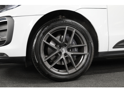 Porsche Macan III T