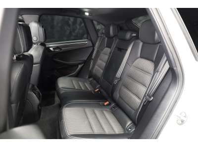 Porsche Macan III T