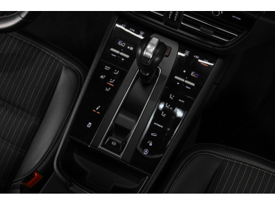 Porsche Macan III T