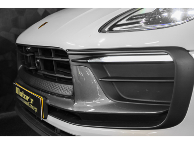 Porsche Macan III T