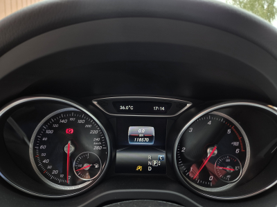 Mercedes-Benz CLA 200 Shooting Brake 7G-DCT AMG-LINE