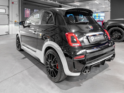 Abarth 695 695 70° ANNIVERSARIO /CARBON/ KONI/ BREMBO/ RECORD MONZAAPPLE CAR PLAY
