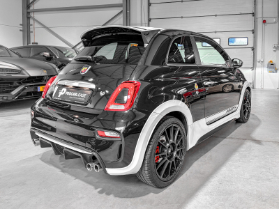 Abarth 695 695 70° ANNIVERSARIO /CARBON/ KONI/ BREMBO/ RECORD MONZAAPPLE CAR PLAY