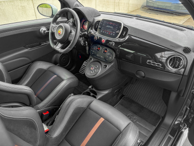 Abarth 695 695 70° ANNIVERSARIO /CARBON/ KONI/ BREMBO/ RECORD MONZAAPPLE CAR PLAY