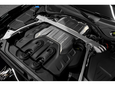 Bentley Flying Spur V8