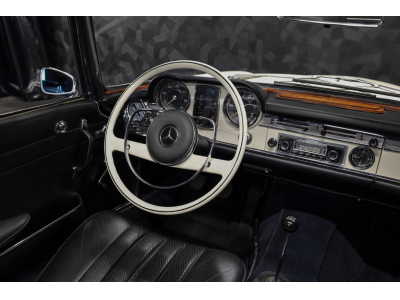 Mercedes-Benz SL 250 PAGODE - 1967 / Boîte manuelle 5 vitesses