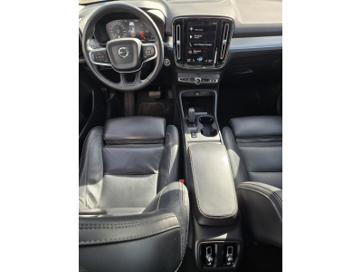 Volvo XC40 XC 40 D4 AWD PANO,HARMAN/K,360GRAD,ACC,1.HD,SH