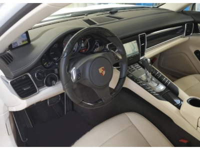 Porsche Panamera Panamera E-Hybrid S/20/Bi-Xenon/PANO/360°/Leder