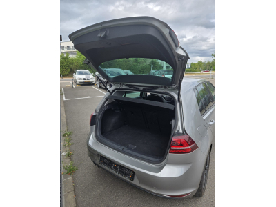 Volkswagen Golf 2.0 TDI BlueMotion DSG Highline