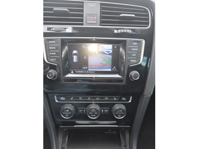Volkswagen Golf 2.0 TDI BlueMotion DSG Highline