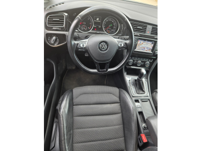 Volkswagen Golf 2.0 TDI BlueMotion DSG Highline