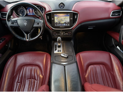 Maserati Ghibli 3.0 V6 S Automatik/ Bi-Xenon/Camera/Carbonne/20/Leder/VOLL