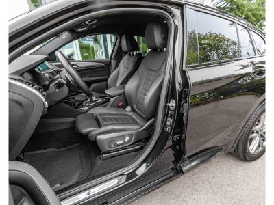 BMW X4 xDrive 20d/ 4WD /M PAKET/NAVI /LED/19/360°/KEYLESS