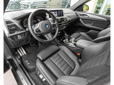 BMW X4 xDrive 20d/ 4WD /M PAKET/NAVI /LED/19/360°/KEYLESS