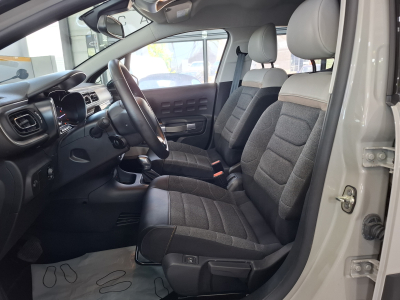 Citroën C3 SHINEPACK 110 B.AUTO, NAVI, CUIR, CARPLAY,LED, CAMERA, 1HAND