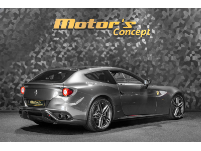Ferrari FF V12 - GRIGIO SILVERSTONE