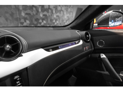 Ferrari FF V12 - GRIGIO SILVERSTONE
