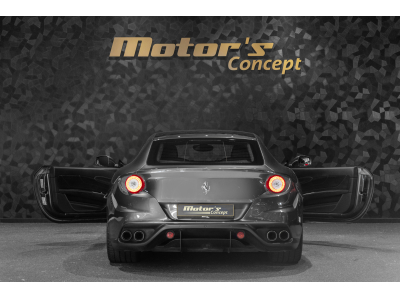 Ferrari FF V12 - GRIGIO SILVERSTONE