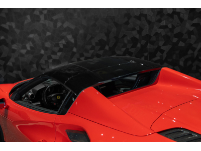 Ferrari F8 Spider V8 BI-TURBO - Rosso Corsa