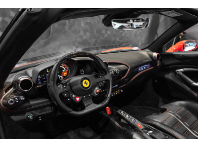 Ferrari F8 Spider V8 BI-TURBO - Rosso Corsa