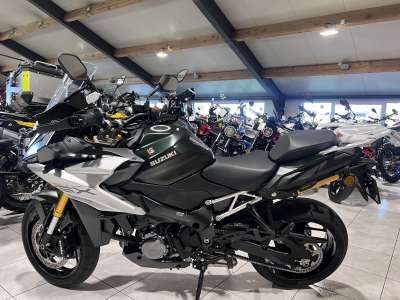 Suzuki GSX-S 1000 GX 