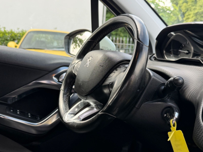 Peugeot e-2008 2008 Allure
