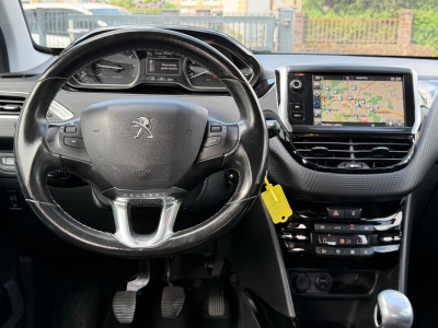 Peugeot e-2008 2008 Allure
