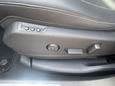 Opel Grandland OPEL GRANDLAND X HYBRID PLUG IN LEDER NAVI LED AUTOMATIK