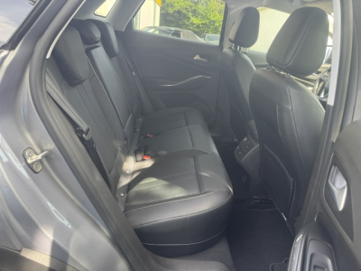 Opel Grandland OPEL GRANDLAND X HYBRID PLUG IN LEDER NAVI LED AUTOMATIK