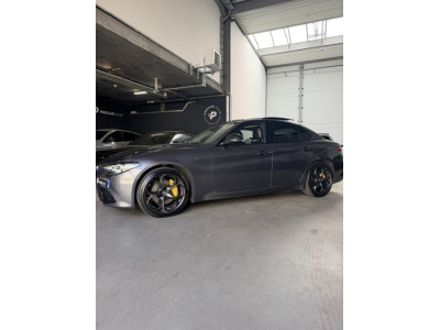 Alfa Romeo Giulia Giulia Veloce Q4/19/PANO/CAMERA/CUIR/VOLL