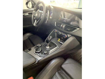 Alfa Romeo Giulia Giulia Veloce Q4/19/PANO/CAMERA/CUIR/VOLL
