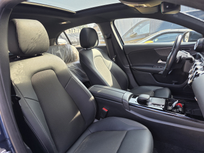 Mercedes-Benz A 250 e Plug in PROGRESSIVE LINE PANO CUIR NAVI 1 HAND