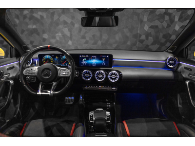 Mercedes-Benz A 35 AMG 4 MATIC