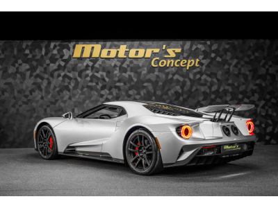 Ford GT Carbon Series - Ingot Silver