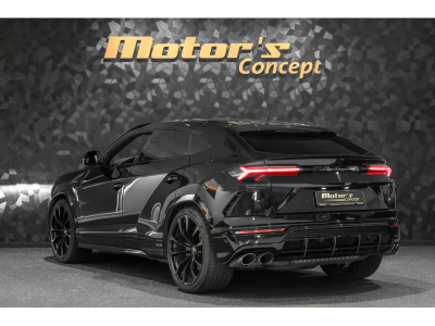 Lamborghini Urus V8 - NERO HELENE METALLIC