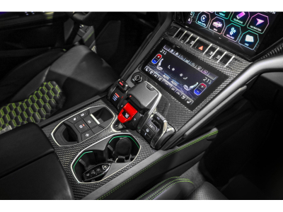 Lamborghini Urus V8 - NERO HELENE METALLIC