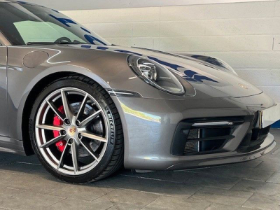 Porsche 992 911 Carrera 4S - SportDesign Paket - Burgmaster - Panorama - SHD
