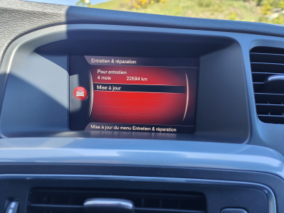 Volvo S60 S60 D2 BOITE AUTO GPS CAMERA SIEGES + VOLANT CHAUFF