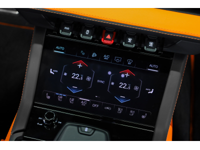 Lamborghini Urus SE - ARANCIO EGON