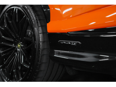 Lamborghini Urus SE - ARANCIO EGON